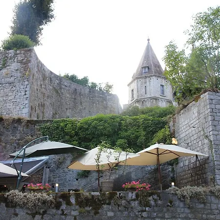 펜션 Charming In Durbuy With Sauna *